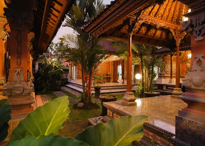 Ferienhaus Brata's 2 Bedrooms With Private Kitchen Ubud