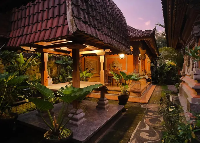 Brata's 2 Bedrooms With Private Kitchen *