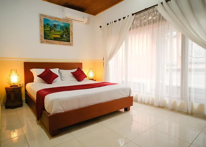 Brata's 2 Bedrooms With Private Kitchen Ubud